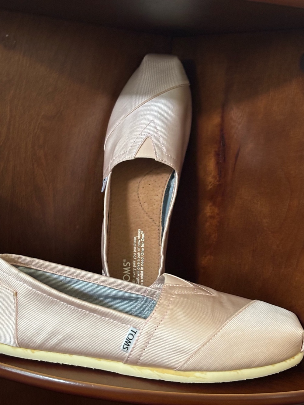 TOMS Classic Alpargata Slip On Shoes Women’s 9.5W Soft Blush Pink Canvas